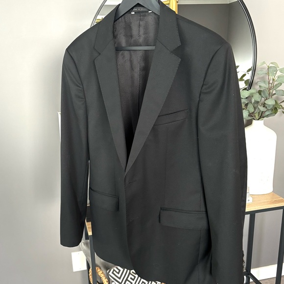 Hugo Boss - Holt Renfrew Black Wool Blazer - Picture 3 of 8